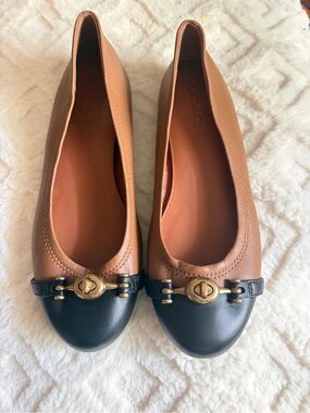 Coach Two-Tone Leather Ballet Flats in Tan & Black with Gold Accent